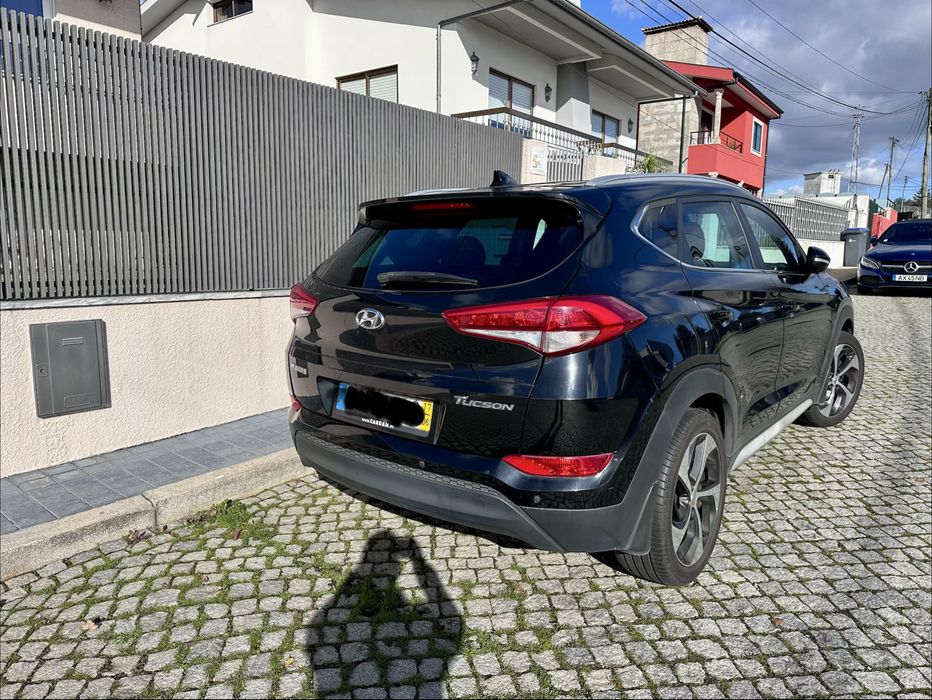 Hyundai Tucson 1.7 CRDI PREMIUM