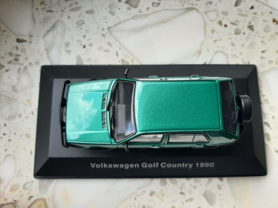 1:43 VW Golf Country 1990
