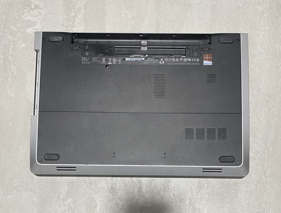 Ноутбук Dell P26E 17"/ на відновлення! N2811