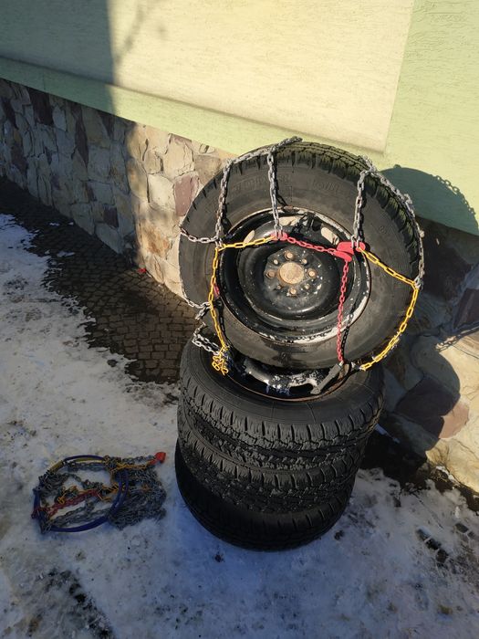 Ланцюги на шини R14-R15: 400 грн. - Автошини Велика Березовиця на Olx