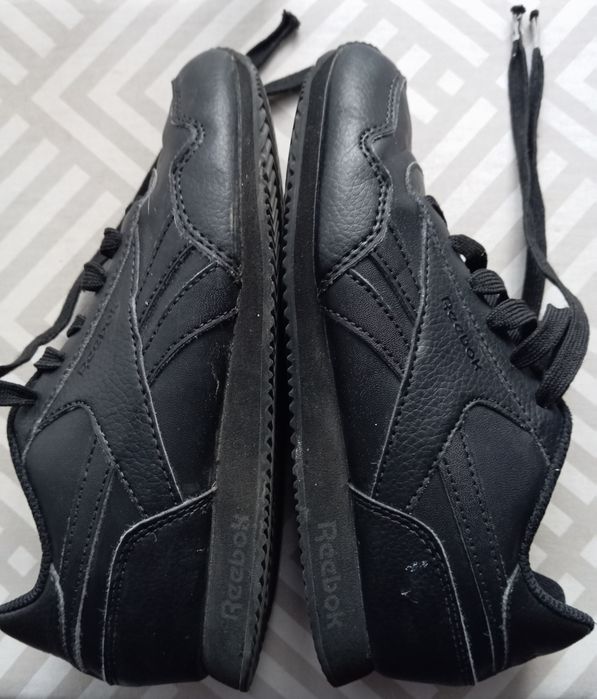 Buty chłopięce"Reebok" 33