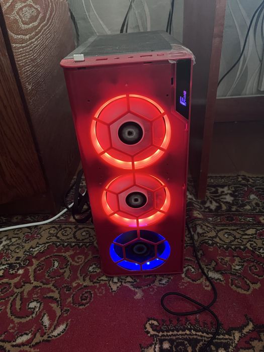 Компютер та монітор Ryzen 5 3600 + RX 580 nitro+ 8gb