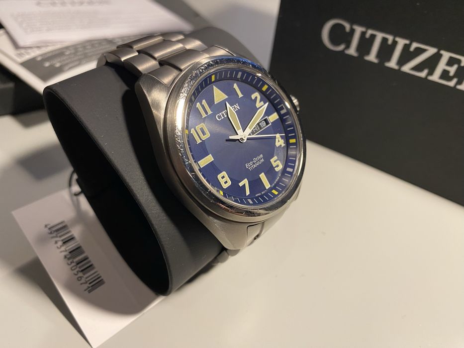 Zegarek Citizen MB8560-88LE Titanium– stan bardzo dobry, szafir tytan