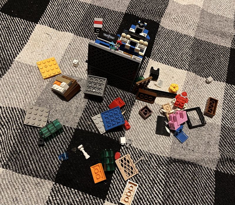 Цена за лот Lego