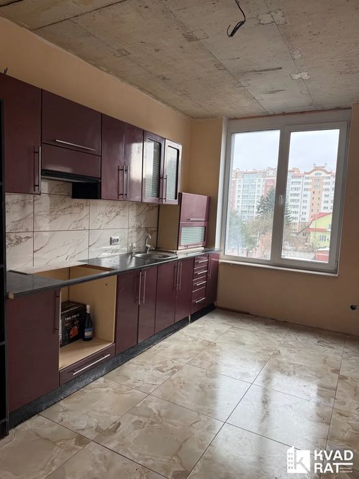 Ткрміновий продаж! Найнижча ціна на ринку ! 1 кімнатна з ремонтом