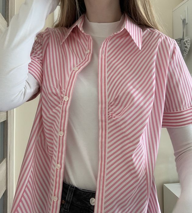 różowo - biała koszulka w paski z krótkim rękawem