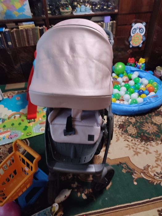 Продам дитячу коляску