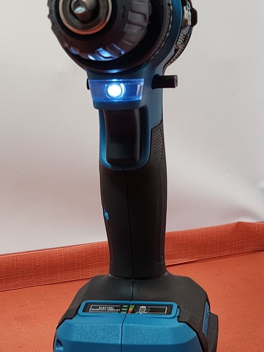 Wiertarko-wkrętarka akumulatorowa Makita