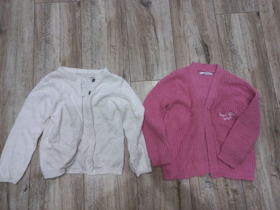 2 sweterki r. 92 na guzik
