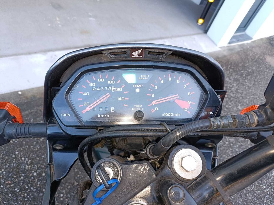 Honda NX 250 Dominator