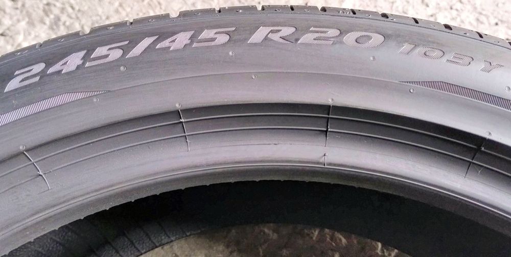 Шини літні R20 245/45 Pirelli Pzero