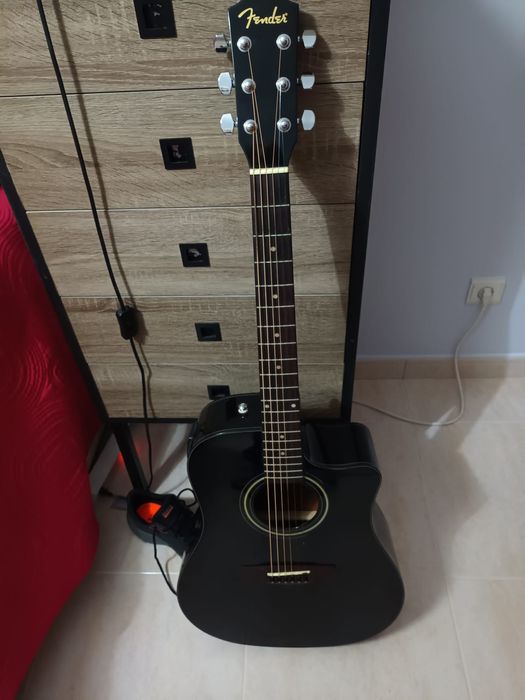 Viola eléctrica com com afinador incluido