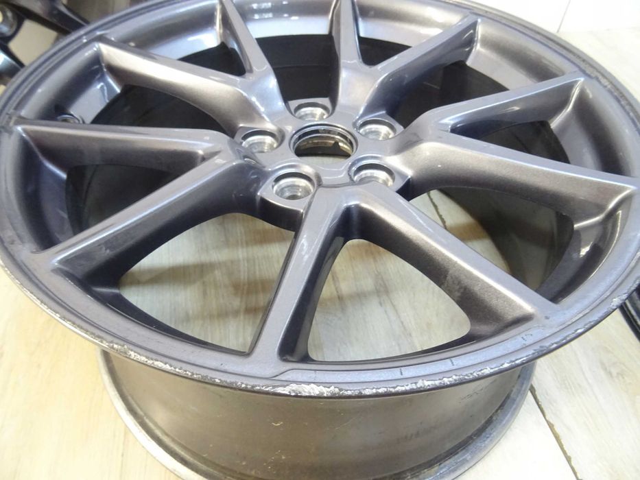 Tesla Model 3 диски диск