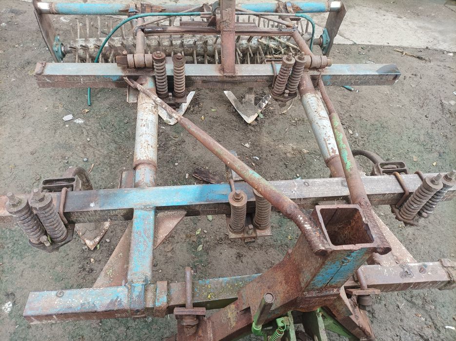 Продам культиватор кпє