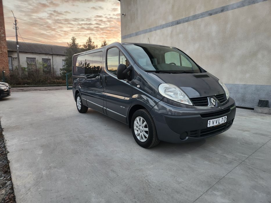 Рено трафік 2012 року, Оригінальний вантажо-пасажир 5 місць