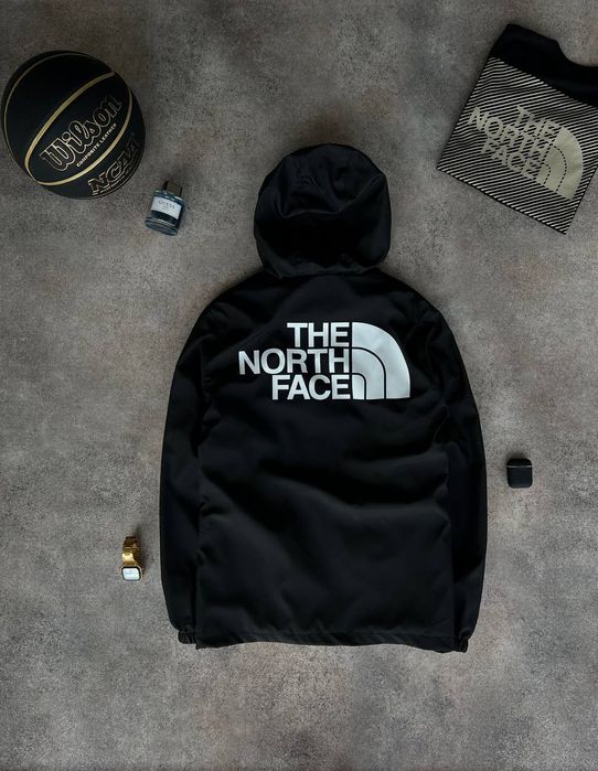 Чоловіча вітровка The North Face Premium