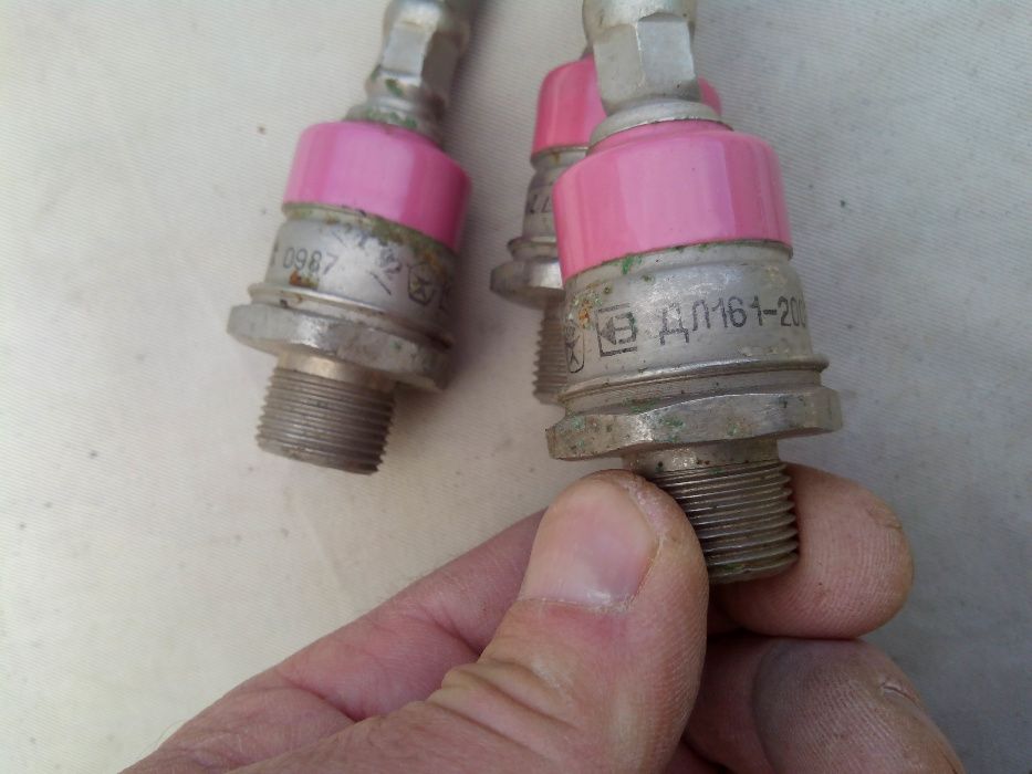 Диод ДЛ161-200 без радиатора