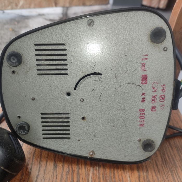 Карболитовый дисковый телефон. 1963 г.