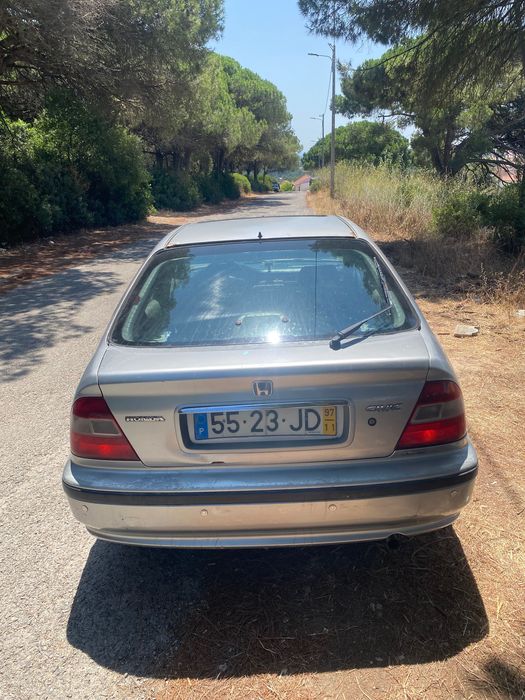 Honda Civic — fotografia 4