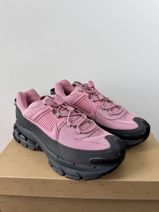 Кросівки жіночі Nike Zoom Vomero Roam Pink HQ2181-003