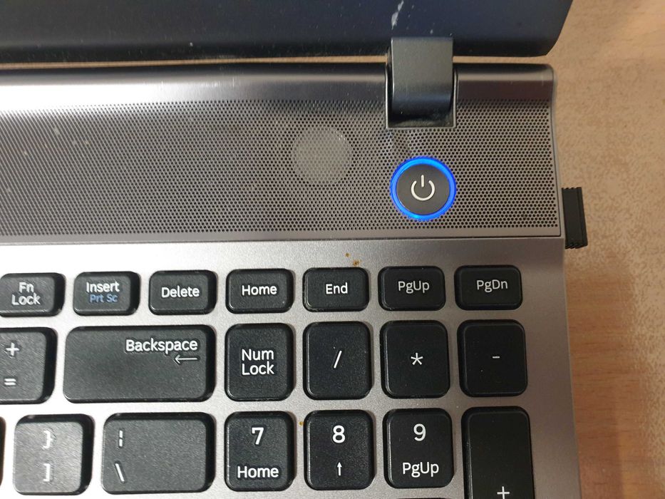 Laptop Samsung np550p5c notebook 15,6 cala i5 750gb GeForce