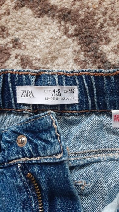 Джинси Zara 110р.