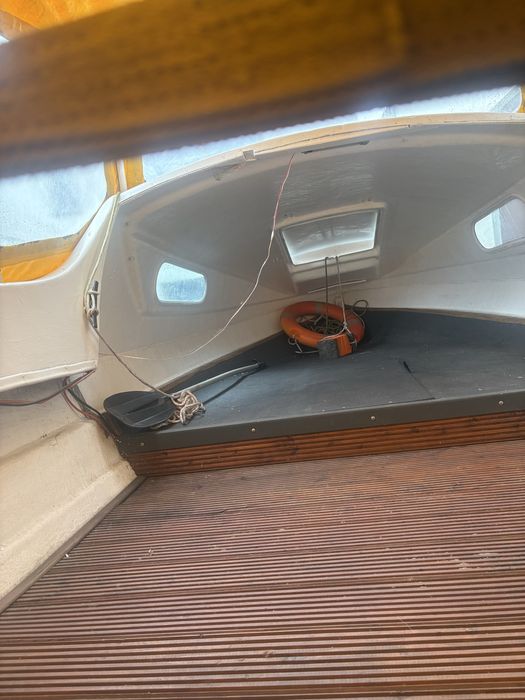 Łodz kabinowa Romana