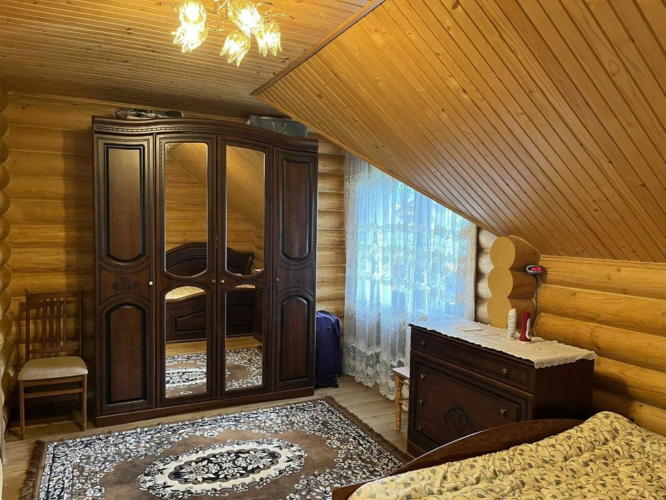 Будинок в Микуличині