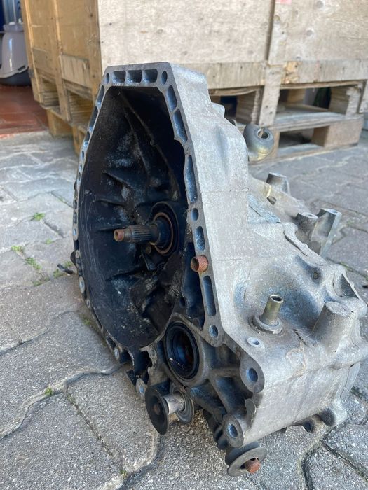 Caixa velocidades honda B16A1 (Y2) em muito bom estato