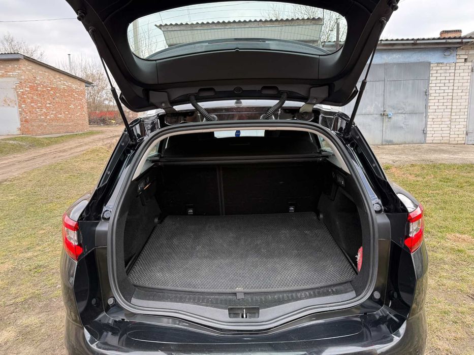 Рено Меган-4 Універсал Євро-6