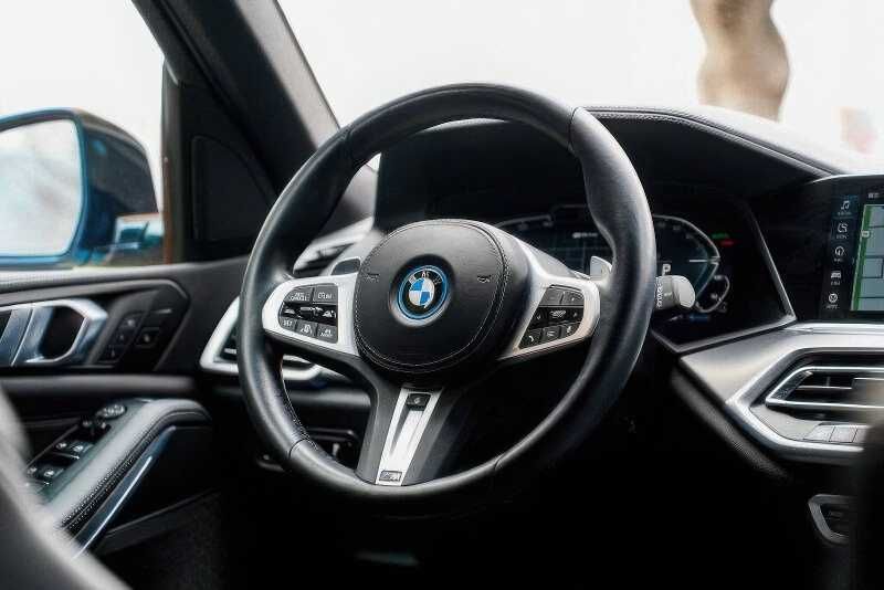 2022 BMW X5 xDrive45e