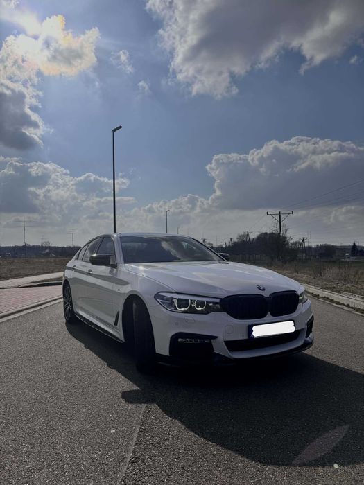 Auto do ślubu BMW 5 G30 M pakiet