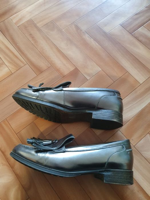 Лофери жіночі шкіряні