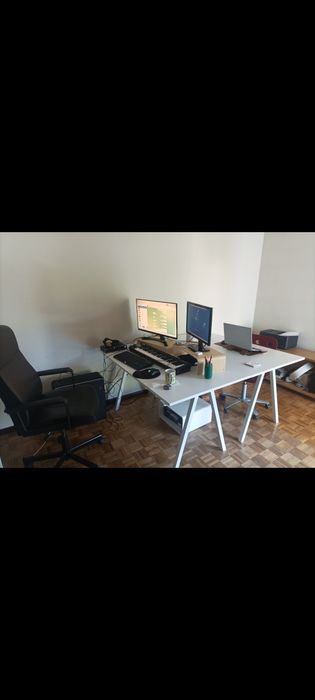 Secretária 140x80 TROTTEN (ikea)