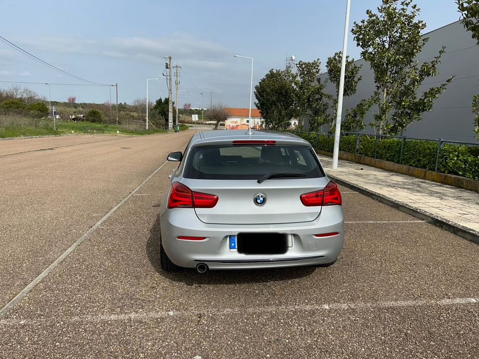 BMW 116d auto 05/2019 impecável
