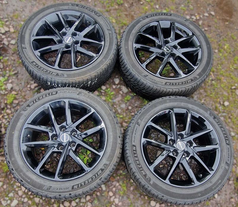 Felgi aluminiowe Borbet N Audi Seat Skoda VW 5x112 6,5Jx17 ET38 Kpl.