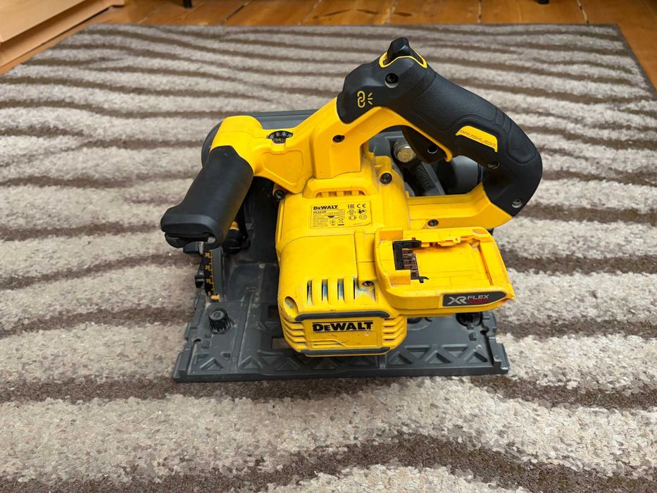 Zagłębiarka DeWalt DCS520NT