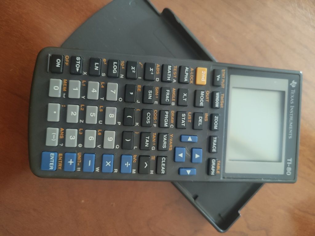Texas Instrument ti80 Viseu • OLX Portugal