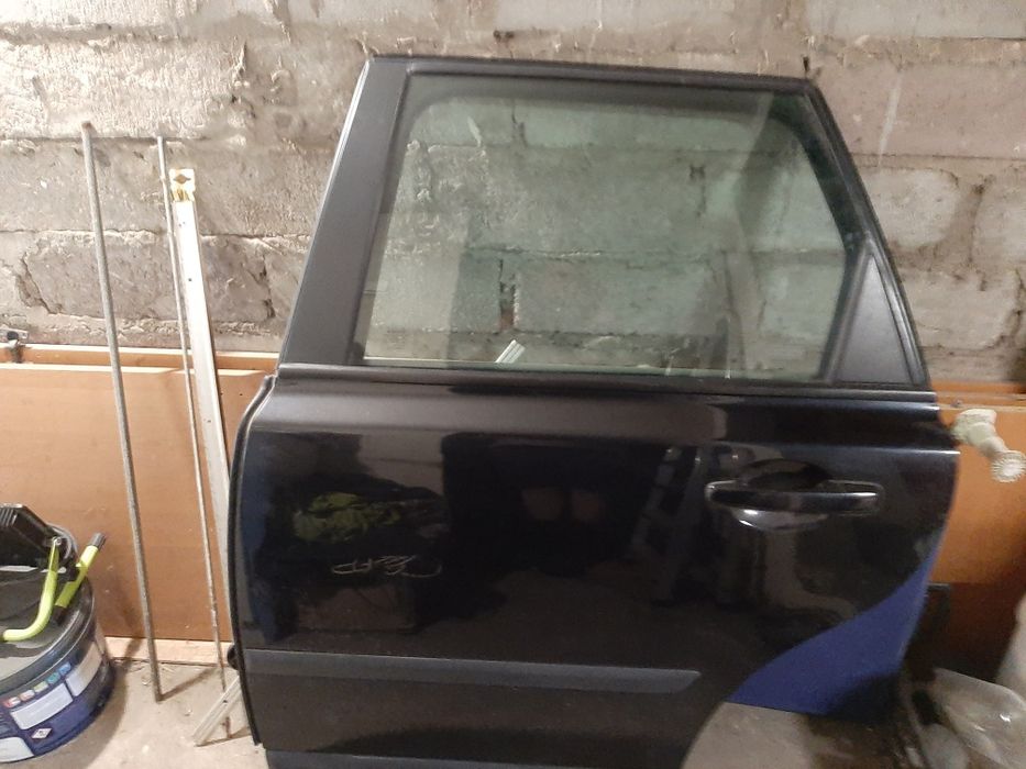 Volvo v50  drzwi lewe tylne