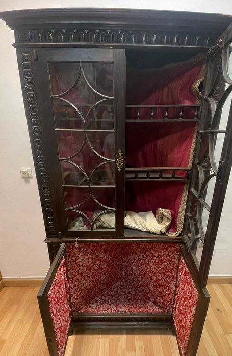 Movel Antigo, Cantoneira estilo Holandês, 193X98X63 cm