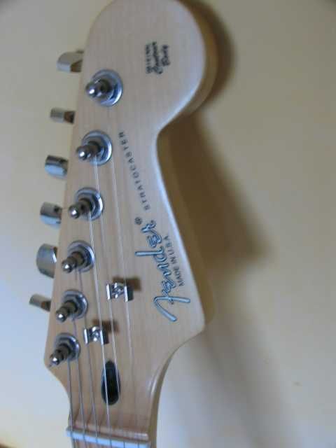 Gitara elektryczna by Fender Mustang Sq. nowa po regulacji