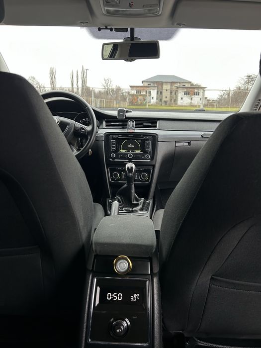 Продам Skoda Superb 2011