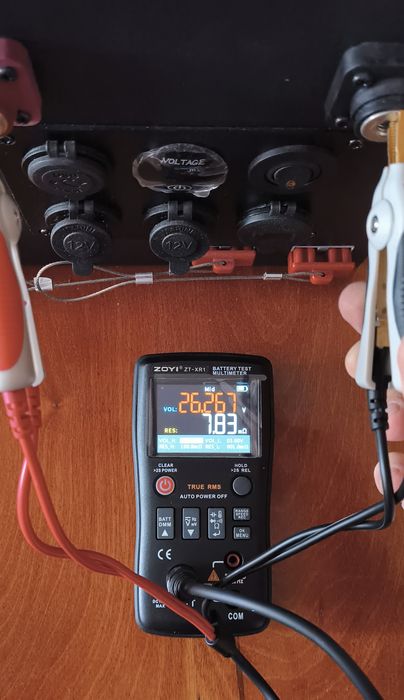Новинка! Электронный  тестер ZOYI ZT-XR1 Измеряет сопротивление акб.
