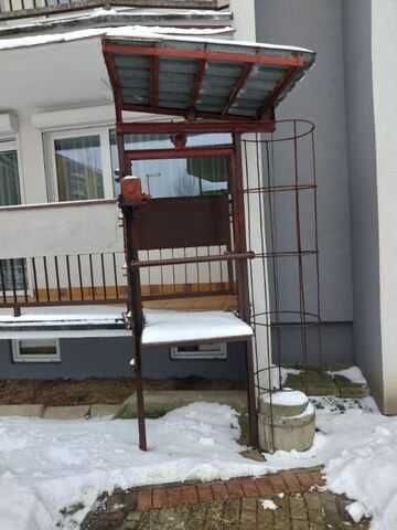 Winda balkonowa-ręczna- dla osoby na wózku inwalidzkim