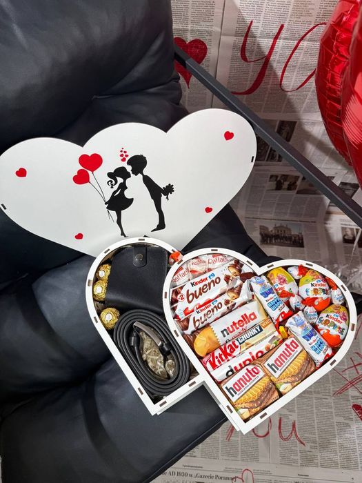 Подарунок коханому – романтичний подарунковий бокс