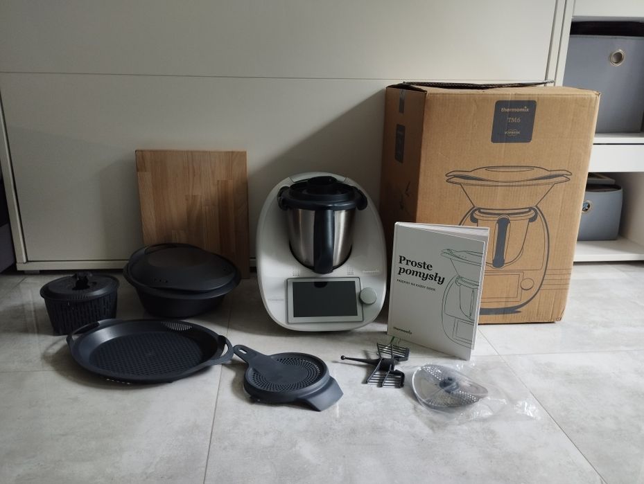 Sprzedam Thermomix TM6