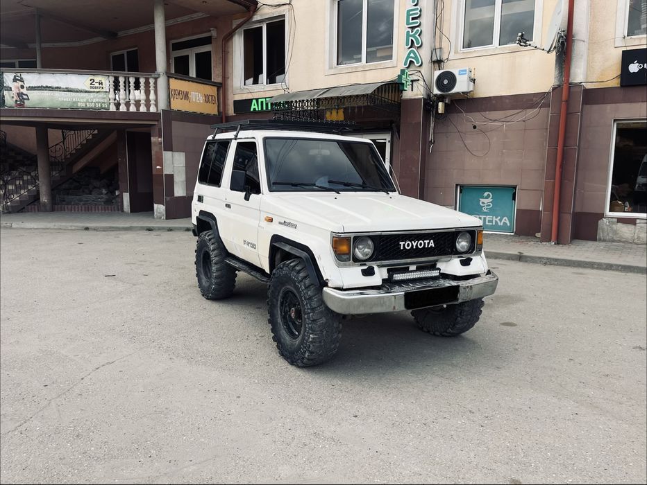 Тойота ландкрузер 70