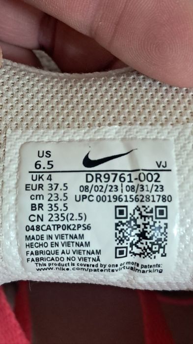 Жіночі кросівки Nike Tech Hera