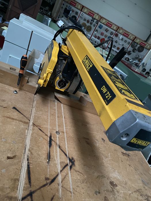 Serra radial Dewalt  DW  721 CE( monofadica!)