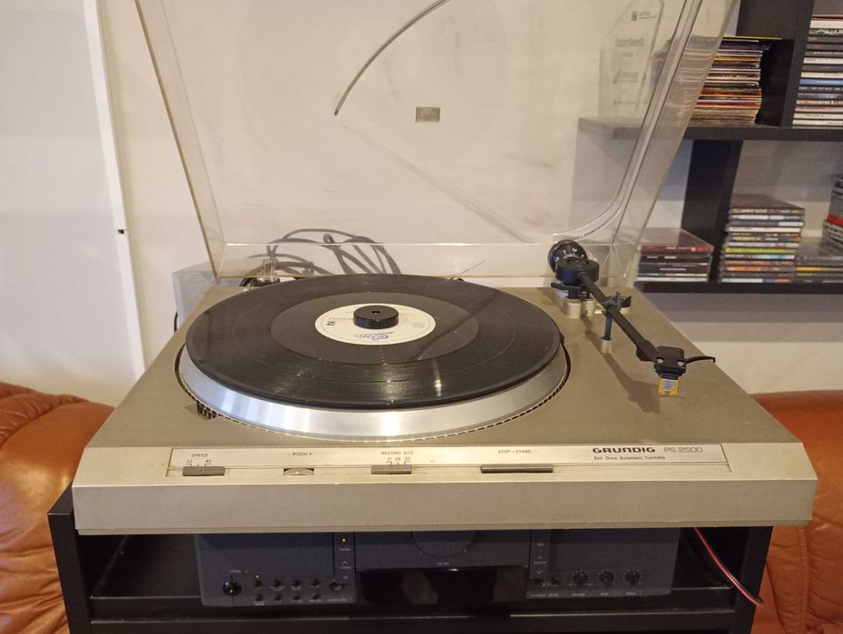 Gramofon Grundig ps 2500